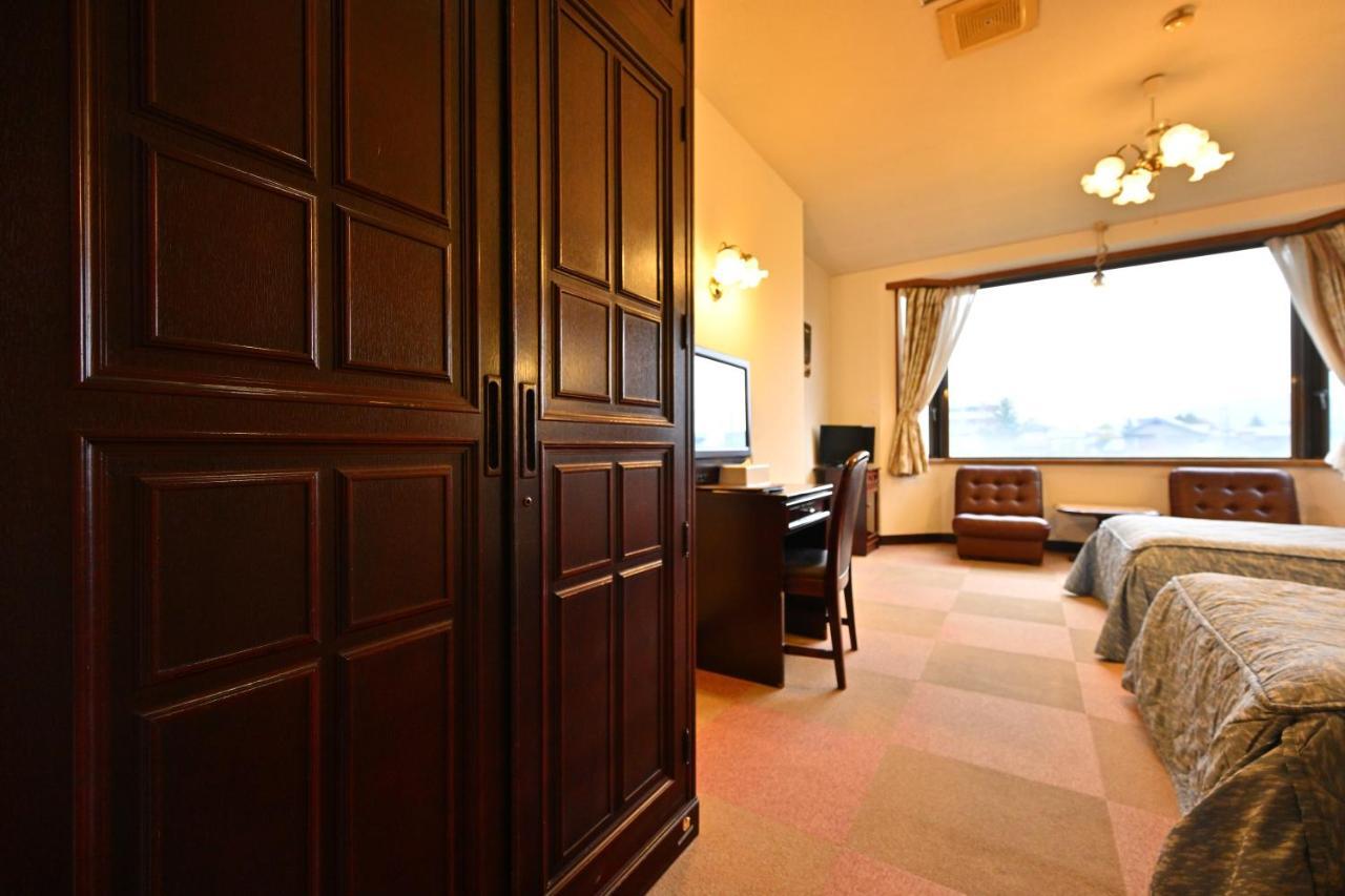 Hakuba Royal Hotel Eksteriør billede