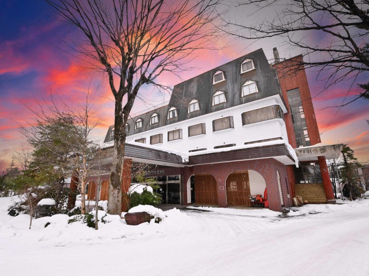 Hakuba Royal Hotel Eksteriør billede